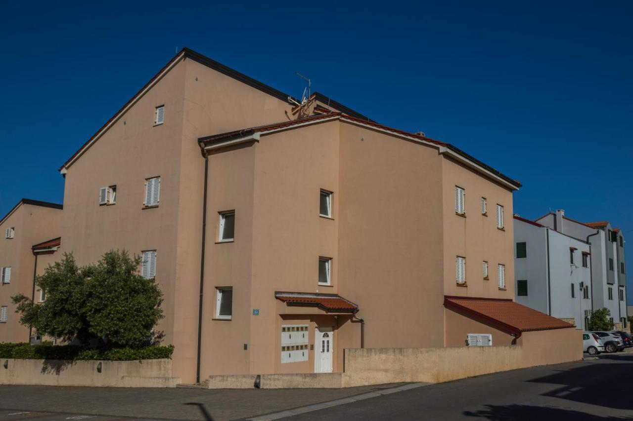Apartment Novalja Apartament