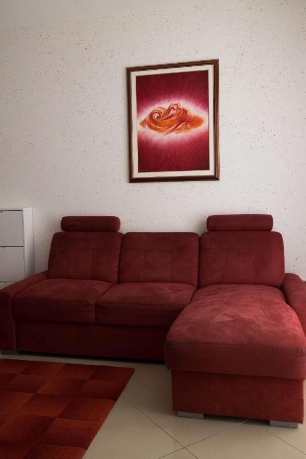 Apartment Novalja Apartament *