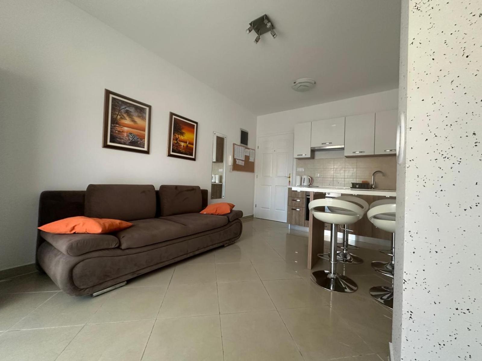 Apartment Novalja Apartament *